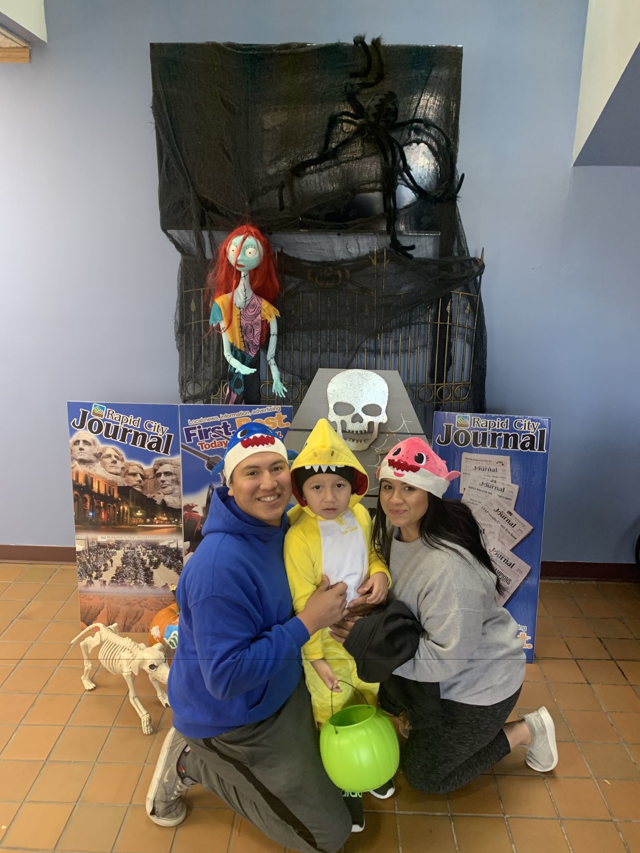 Halloween Pictures to run in Thursday's paper 012.JPG